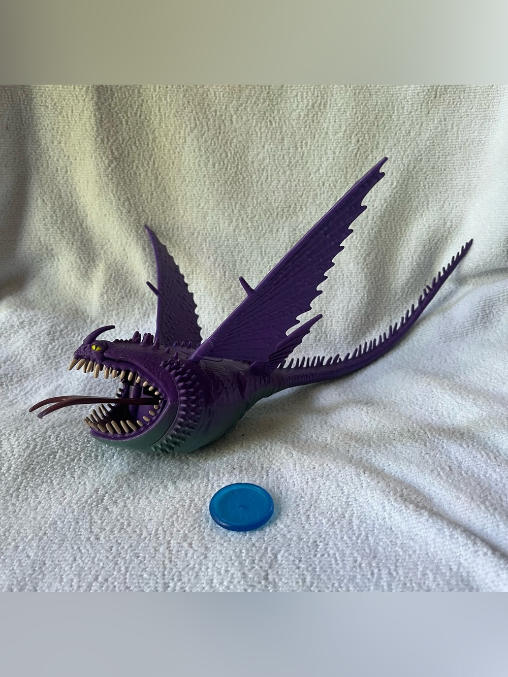 HTTYD Spin Master DreamWorks Dragons: THUNDERDRUM Purple With One Disc 2014